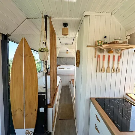 Ericeira Magic Bus With Jacuzzi