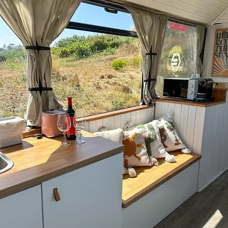 Apartamento Ericeira Magic Bus With Jacuzzi *