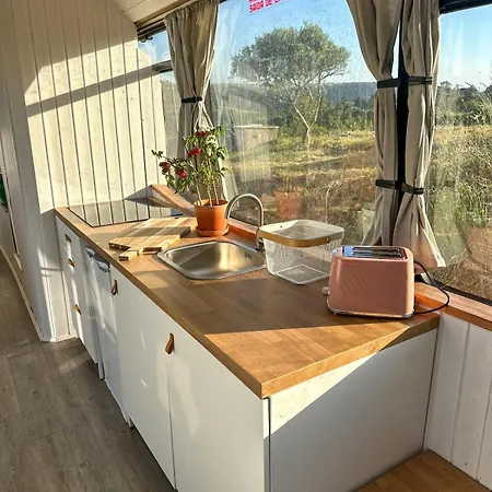 Apartamento Ericeira Magic Bus With Jacuzzi *